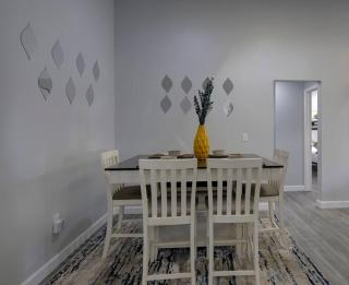 Stylish Nomad Nest Workspace Patio Sarasota - 2