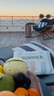 Azure Pine Residence Private Rooftop Terrace & Jacuzzi - 7