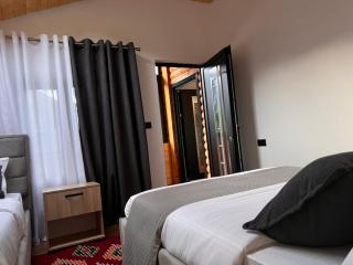 Guest House Astrit Villi - 2