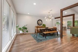 Near Downtown, 4BR Austin Heart, Large Backyard - 2