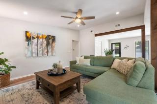 Near Downtown, 4BR Austin Heart, Large Backyard - 5