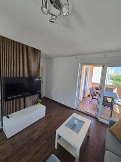 Apartment M - 0