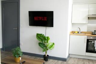 Stylish Studio in the Heart of Sheffield - 3