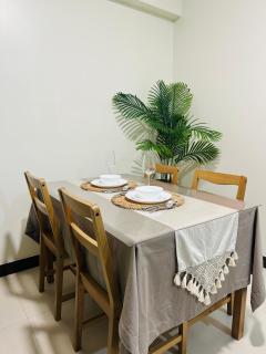 Cozy 1BR Staycation at Satori Residences, Pasig - 1