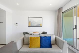 Belle Escapes - Azure Ocean Retreat - 1