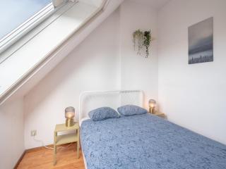 2 bedroom apartment in Antwerp - 2