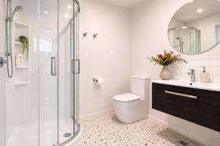 Modern Mountain View Retreat, 2 Bedroom Stay - 4