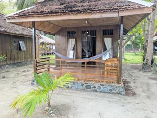 Fadhila Cottages Togean Dive Resort - 8