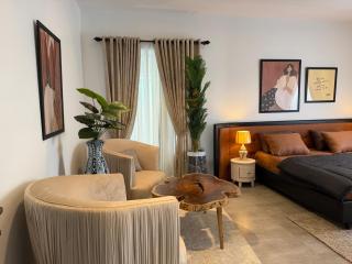 NOX Luxury 3BR Ground & Basement DHA Phase 8 - 5