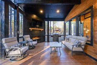 Escape to Hochatown/Broken Bow, Oklahoma Sleeps 10 - 6