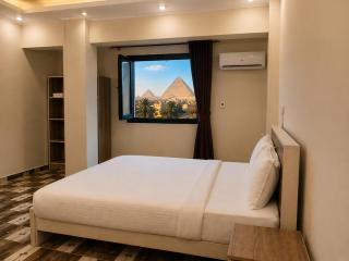 ZY Pyramids Gate Hotel - 8