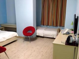 Super 8 Hotel Guangzhou Huanghuagang Branch - 4