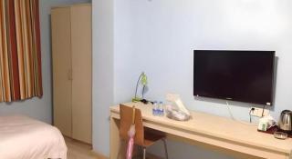 Super 8 Hotel Guangzhou Huanghuagang Branch - Canton - 5