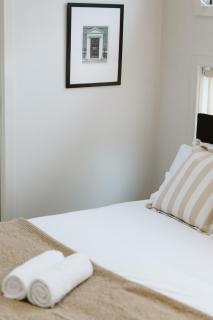 The Yarraville Retreat - Parking, Wifi & Balcony - 1