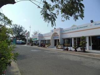 Thang Muoi Hotel - 4