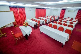 Hotel De Crystal Crown - 7