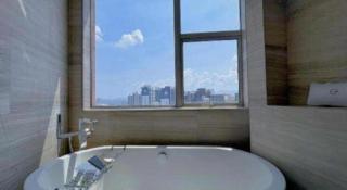 Grand Skylight International Hotel Ganzhou - 5