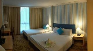 The Orchid Hotel - 3
