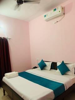 Hotel Mahadev Home-Stay !! Near Chandigarh It'l Airport - 6