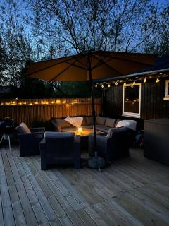 Bright Holiday Home With Sunny Terrace - 9