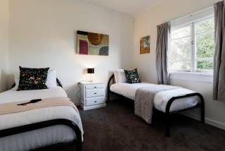 Hillside Retreat Near Launceston CBD - 3
