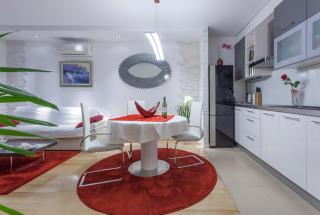 Luxury Apartment - 1