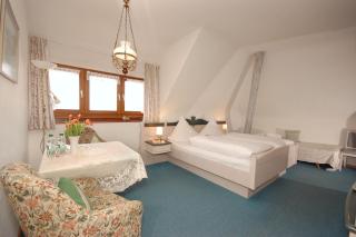 Hotel Hirschen - Sankt Peter - 9