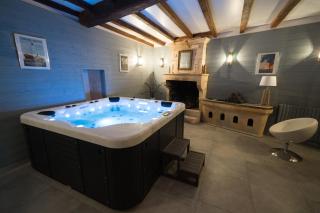 La Tillaie SPA et Sauna - Pont-lʼAbbé-dʼArnoult - 0