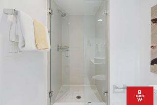 Cozy Studio Intracoastal View & Balcony - 7