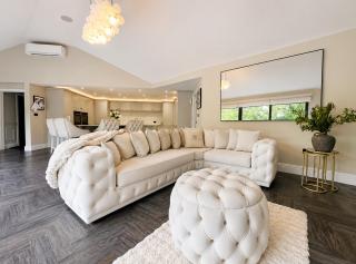 Rochester Retreat Spacious 5 Bedroom House - 3