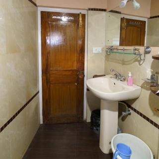 Brew & Bliss Stay - Just a 2 Mins Walk to Mall Road Chowrasta - 7