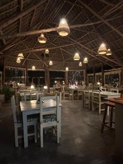 Bahari Beach Bungalows - Jambiani - 6
