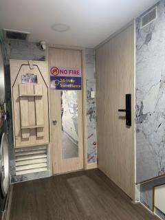 胡志明漫遊 下樓就是超大夜市與花街5人包棟美寓一樓附設自助洗衣店 - 7