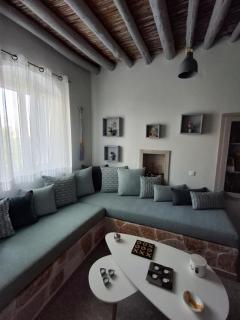 Traditional house in the heart of Naxos - 4
