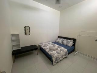 Rumah Inap Nik Atik - 1