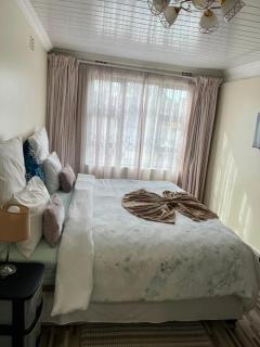 Yolonwabo Bed and Breakfast - 7