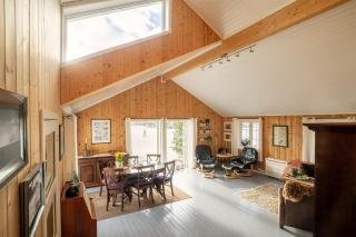 Magical views, secluded location in the heart of Lofoten - 1