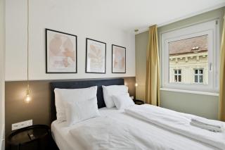 Premium Apartments with Air Conditioning - doverys yard - 1