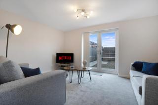 Bright 6 Sleeper With Parking Close to Town Centre - 6