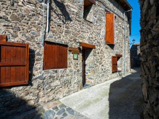 Apartament rural per a 2 · Pardines - 8