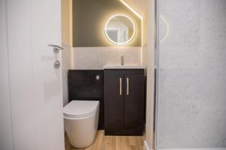 Nelson's Berth - brand new 7 bed all ensuite - 8