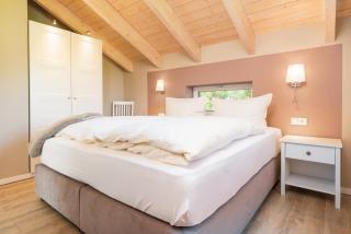 Haus-Hagebutte - 6