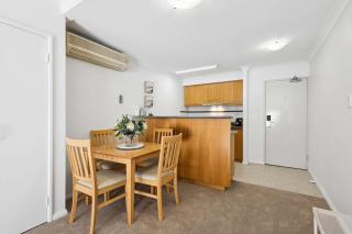 Mounts Bay Apartment Corporate & Couple Stay - 3