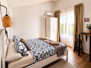 Orange Vibes Guest house - 8