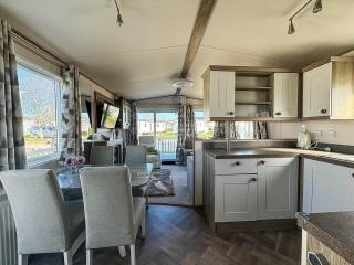 Amazing Caravan With Decking At Manor Park In Hunstanton Ref 23007W - 5