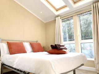 Stunning 6 Berth Lodge At Manor Park, Near Hunstanton Beach Ref 23011B - 3
