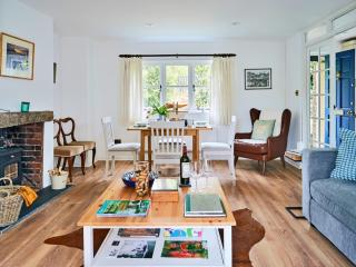 Coachmans Cottage - 5