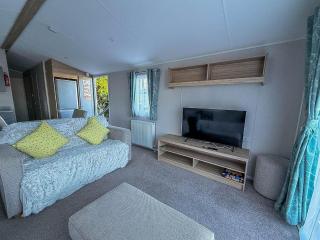 Homely 7 Berth Caravan At Manor Park In Hunstanton, Norfolk Ref 23018B - 5