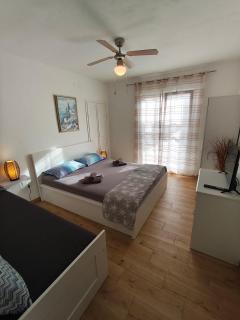 Apartment Miljenko Tomic 2 - 5