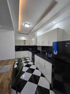 The Editor Addis Luxury Furnished Apartments - 5